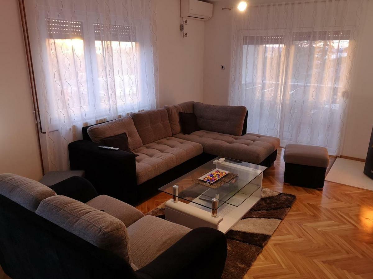 Apartments No 1288 Novi Vinodolski Exteriör bild